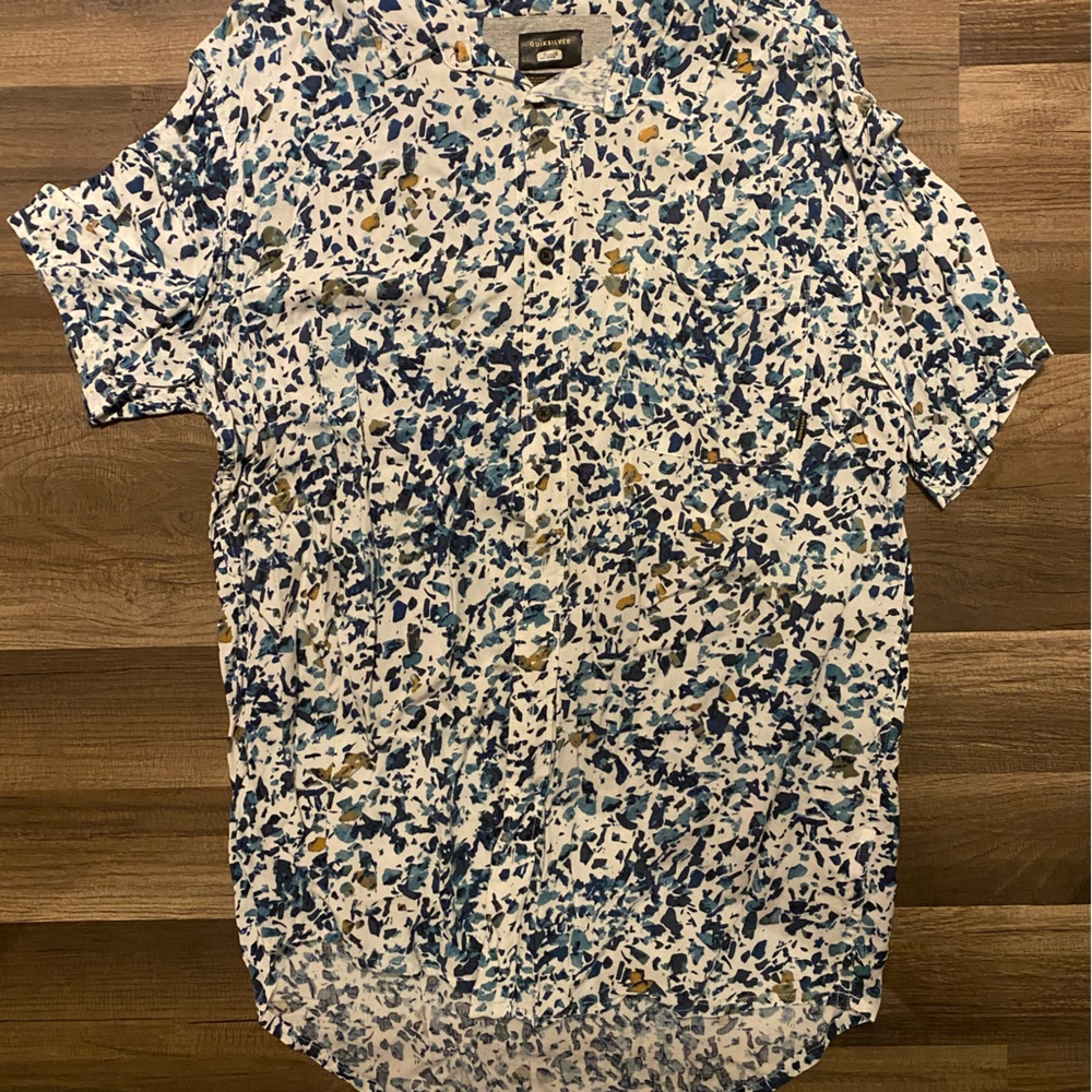 Quicksilver Button Up. - image 1